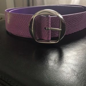 WHBM Belt